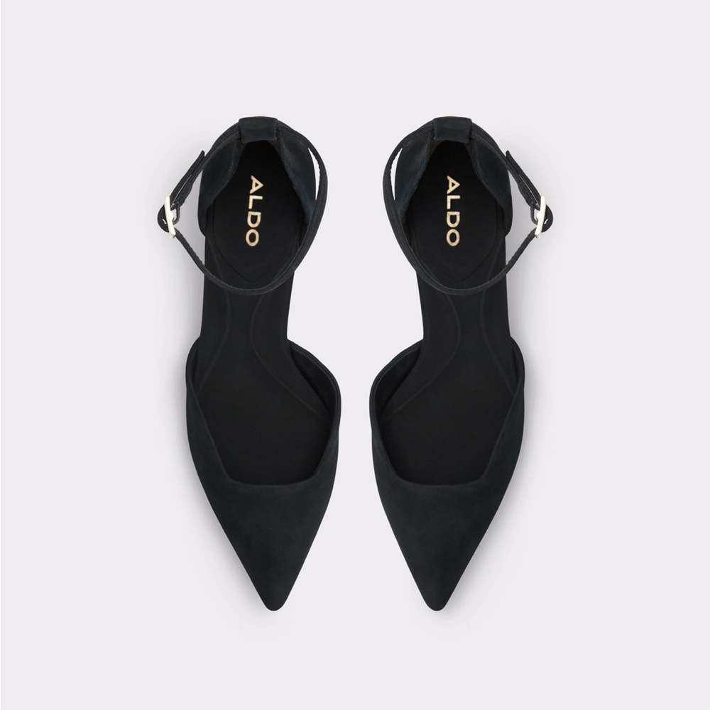 Timeless Pointy Toe Heels ✨